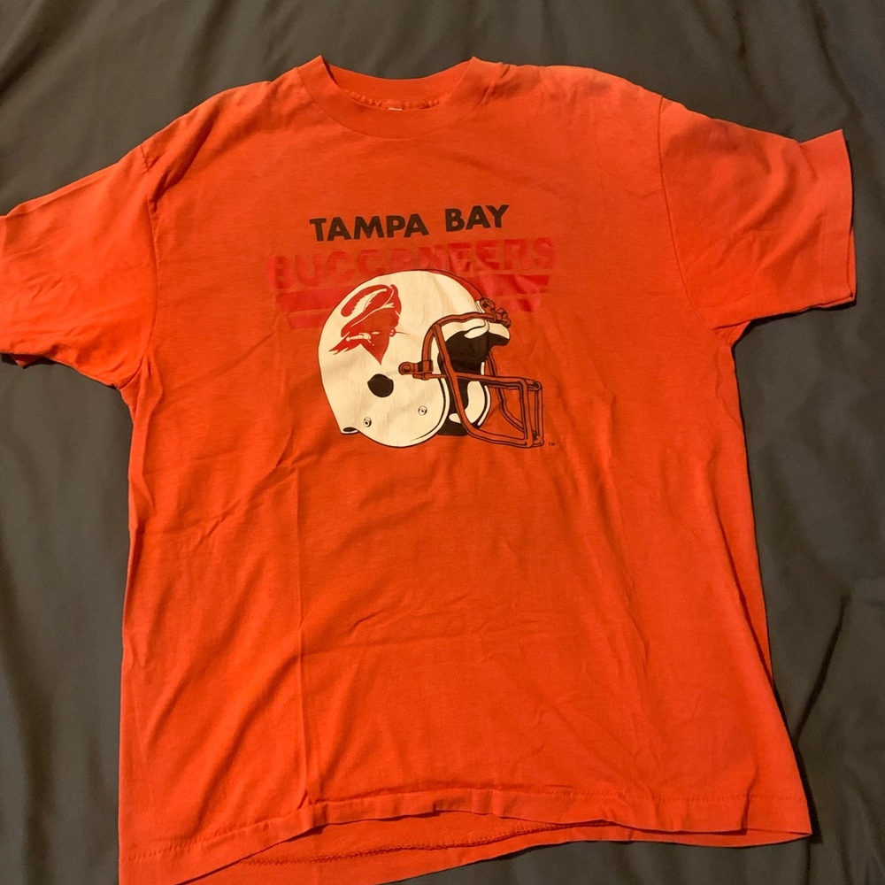Vintage Tampa Bay Buccaneers tee